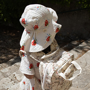 Панама Konges Slojd "Elin Vita Rosa", цветущая роза